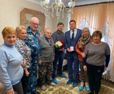 Вручение памятных медалей «80 лет победы в Великой Отечественной войне» ветеранам  района Некрасовка в городе Москве…