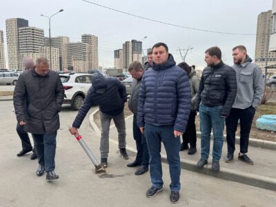Сегодня состоялся еженедельный обход территории района Некрасовка исполняющим обязанности главы управы Зотовым Сергеем Юрьевичем