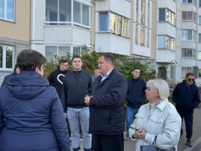 4 октября глава управы Никитин С.В. провел плановый обход территории района Некрасовка