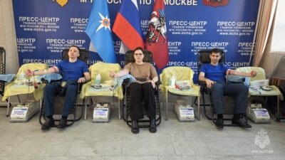 День добра: сотрудники столичного управления МЧС России приняли участие в донорстве крови